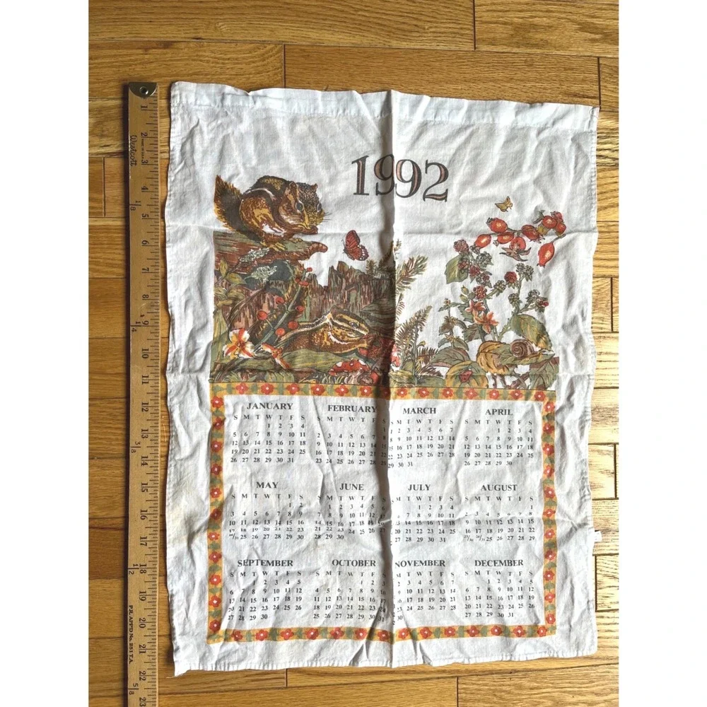 Vintage 1992 Cotton Calendar Tea Towel Nature‎ Chipmunk Wildlife Woodland 16x22